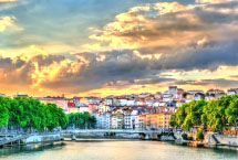 Limited-Time Sale on<br>Scenic River Cruises!